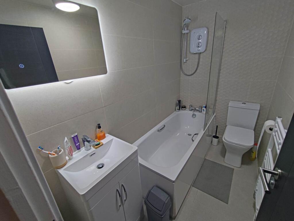 Bathroom (1)