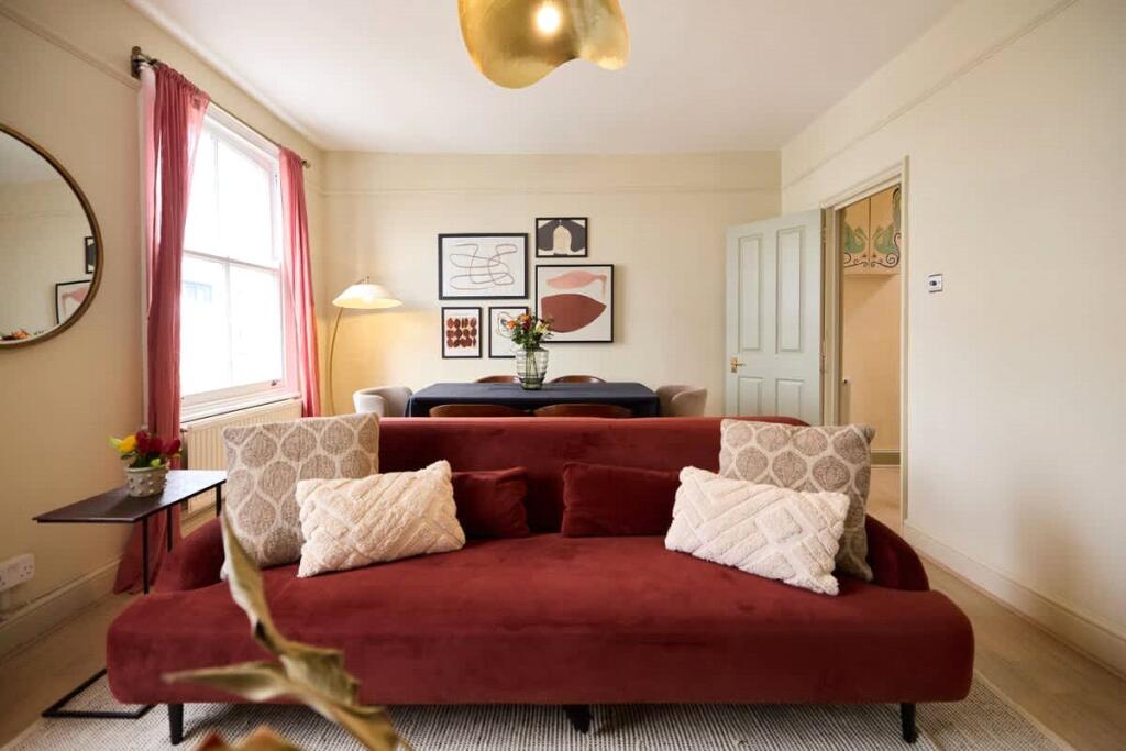 Living/Dining Room