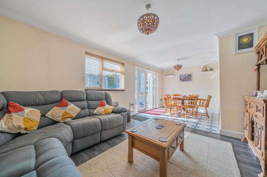 1353870-10-68c7e5...