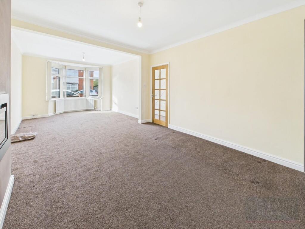 through lounge/dining room