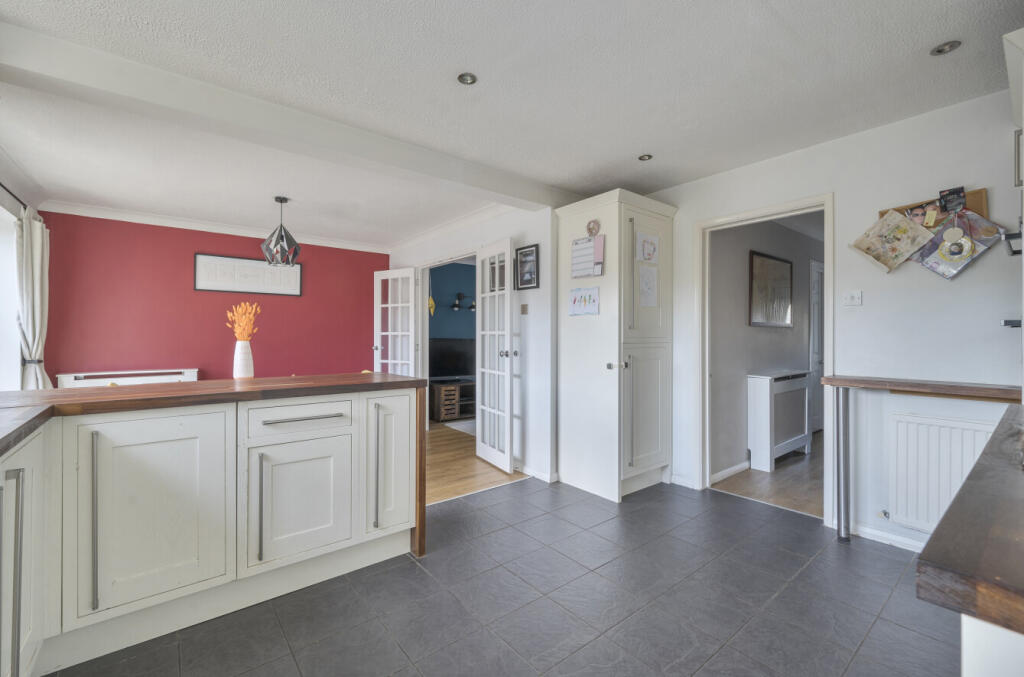 1363121-23-68e7ef...