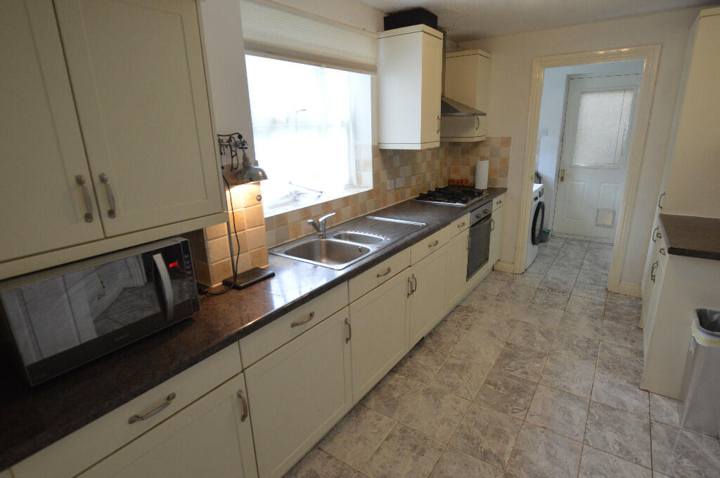 Fitted Kitchen