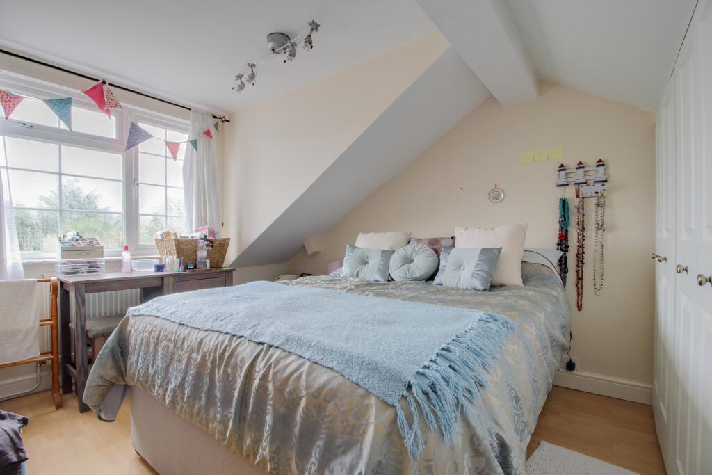 Bed 2