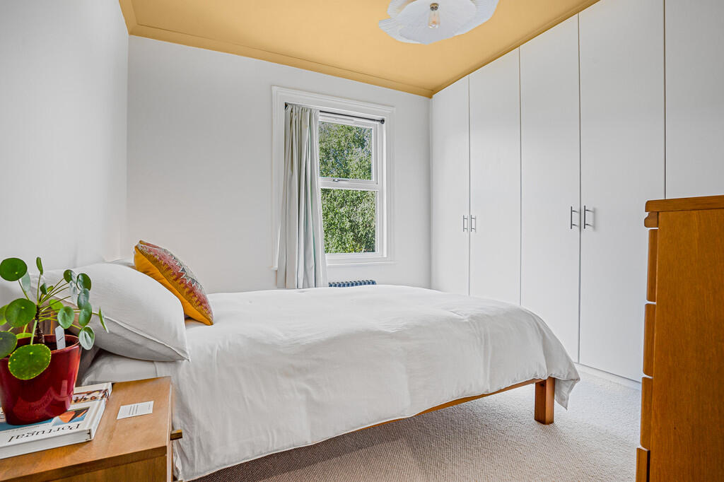 Windmill Road (11...