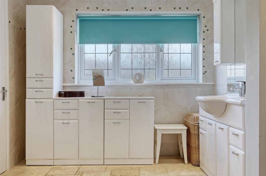 IMG_6879_10 copy 2.jpg