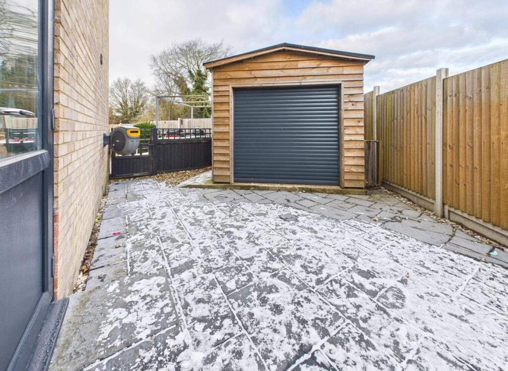 Garage.jpg