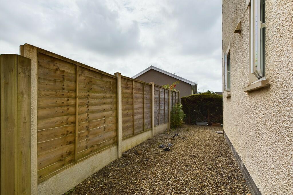 IMG_414017_20_lar...