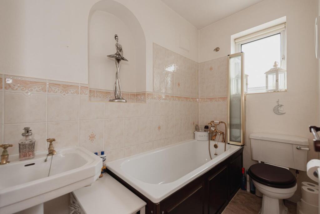 Rightmove 18.jpg