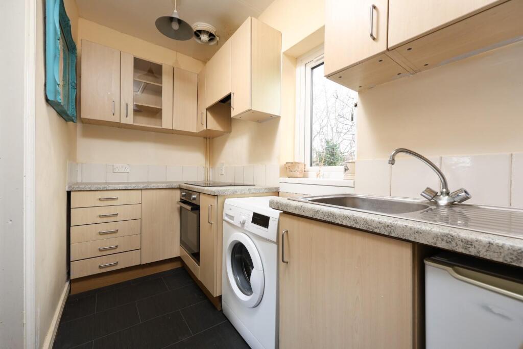 Forest Cottage 26.JPG