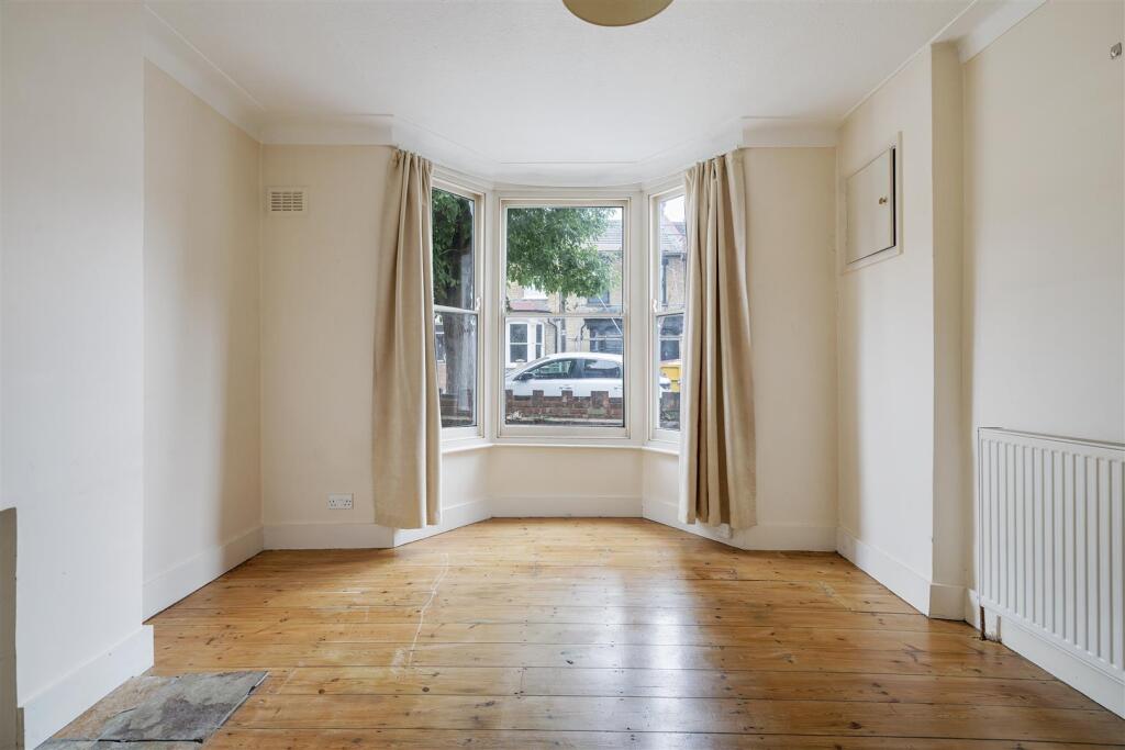 Brookdale Road, E17