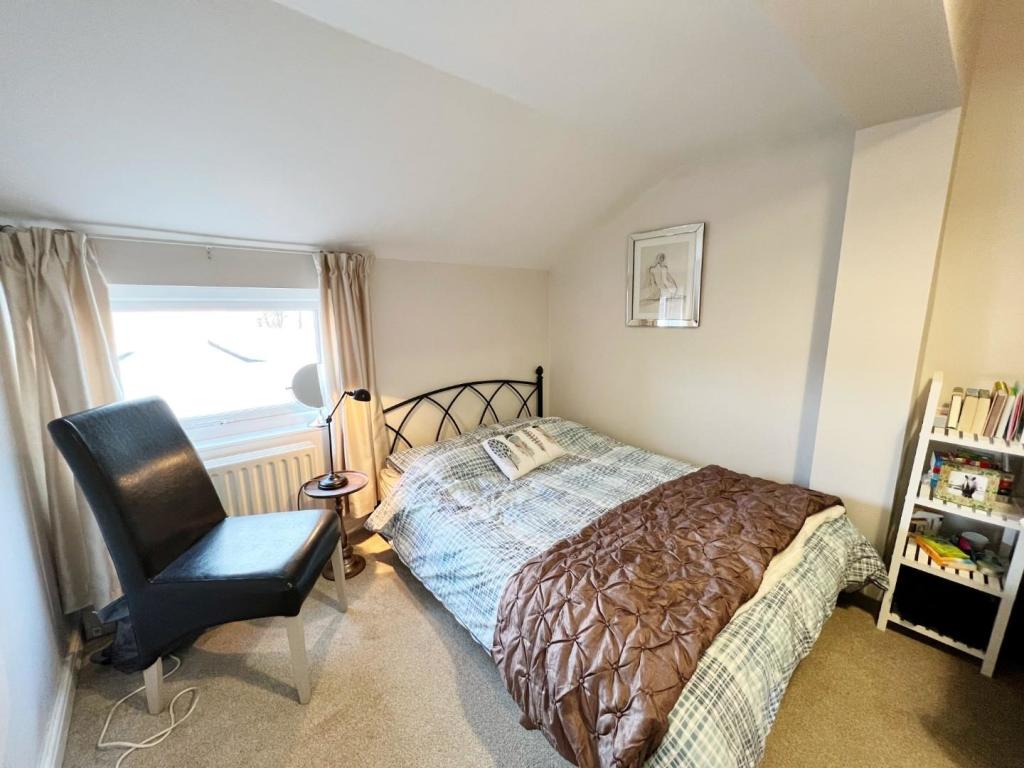 Bedroom 2.jpg
