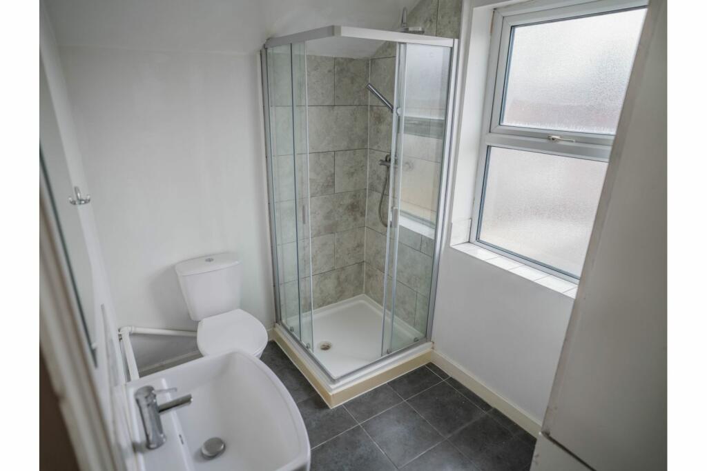 Annex En-Suite