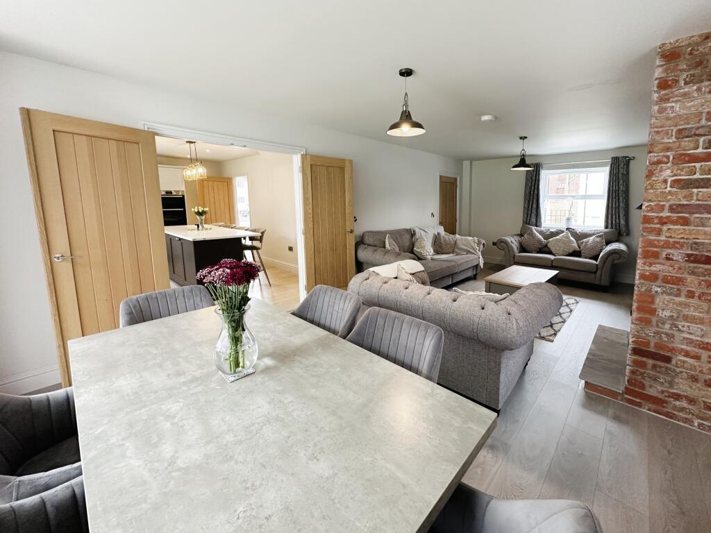 Lounge/Diner
