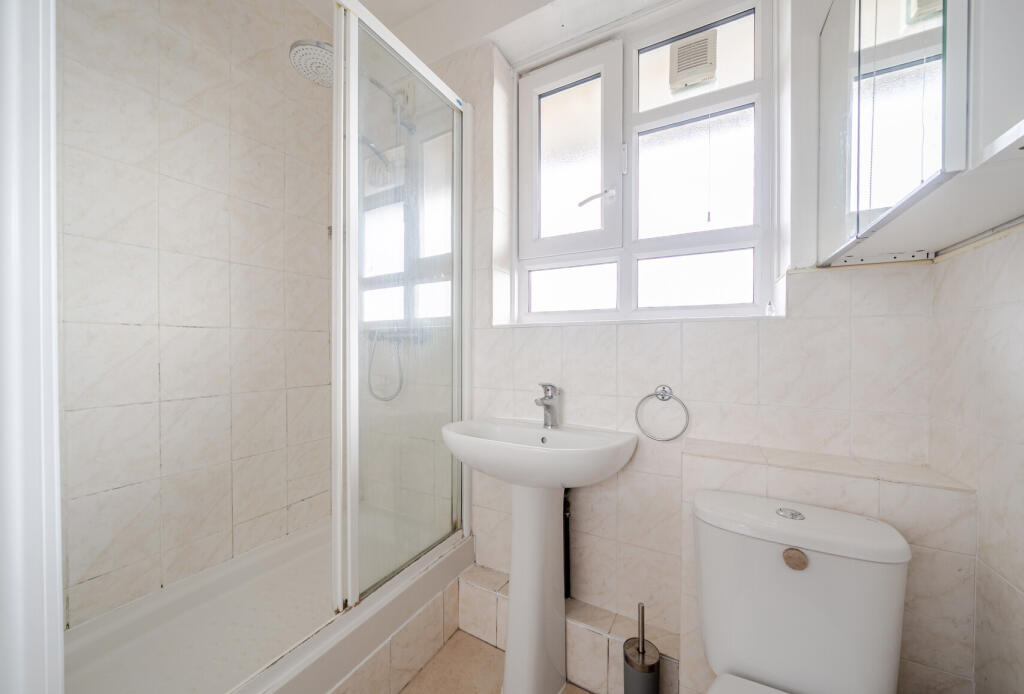 1385528-6-69282ff...