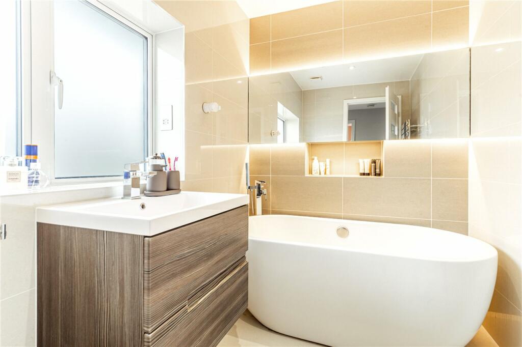 Ensuite