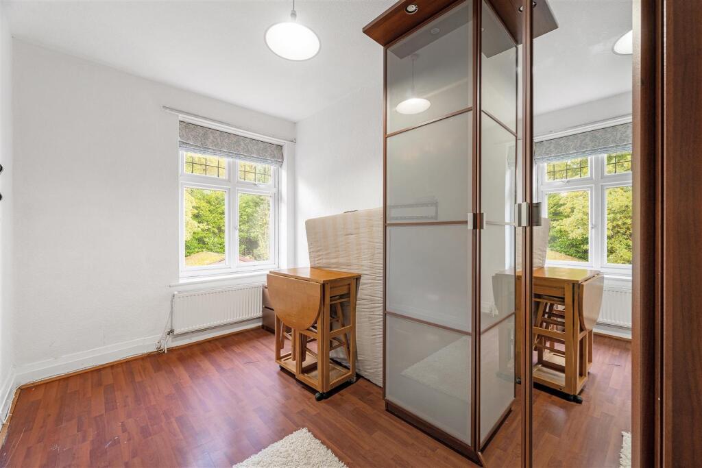 36 Kenilworth Road-208-HDR.jpg