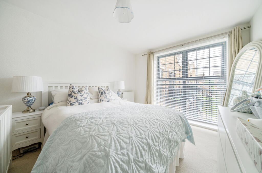 1331200-19-6888e3...