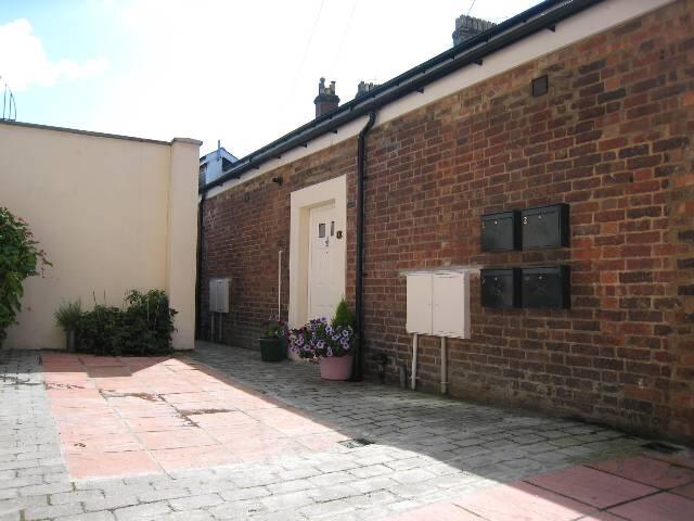 3 Duncans Mews