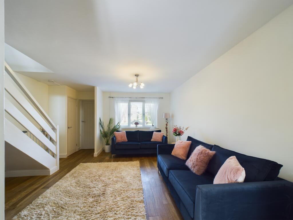 CAM02023G0-PR0077-STILL003