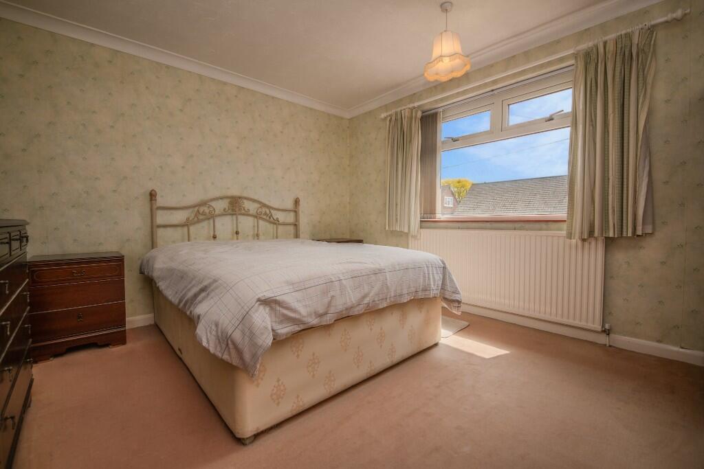BEDROOM/RECEPTION