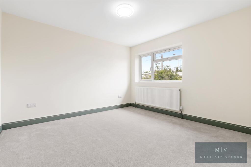 Croydon Road 76A MV-11.jpg