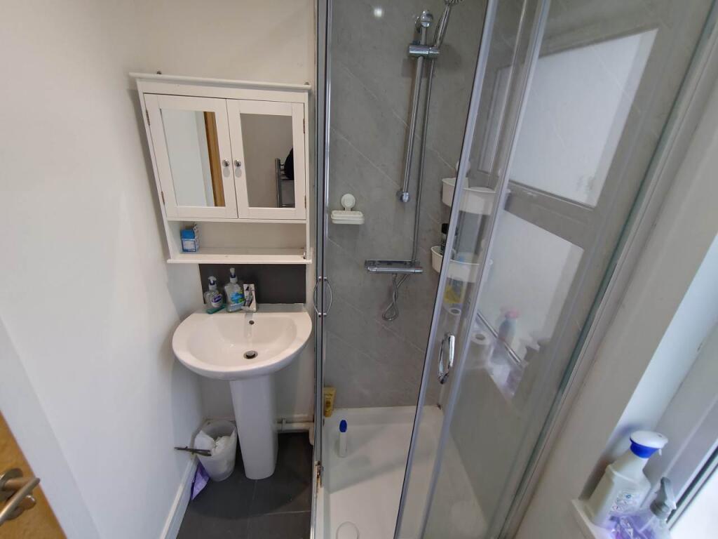 Ensuite (2)
