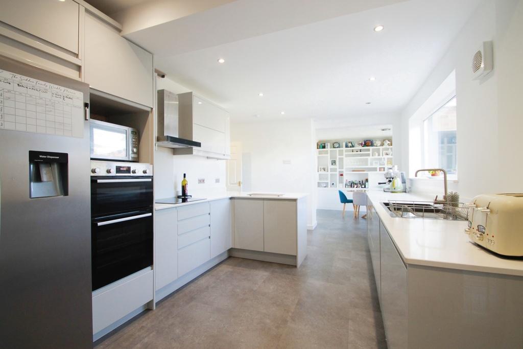 Breakfast Kitchen