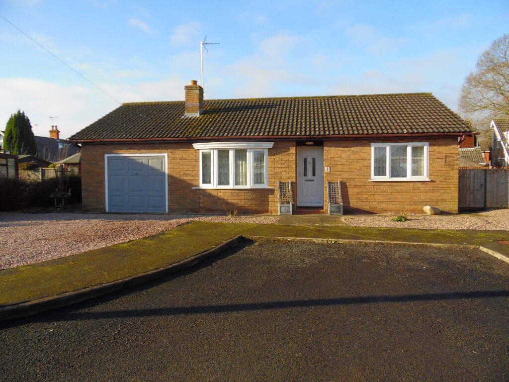 FRONT &amp; DRIVEWAY