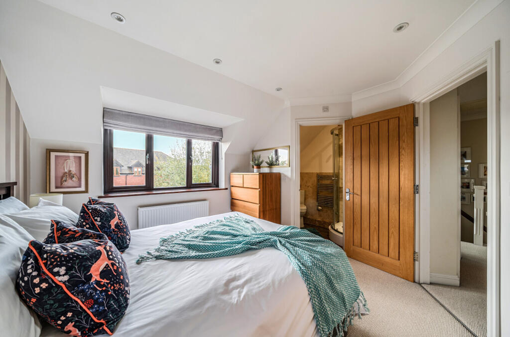 1363477-19-690351...