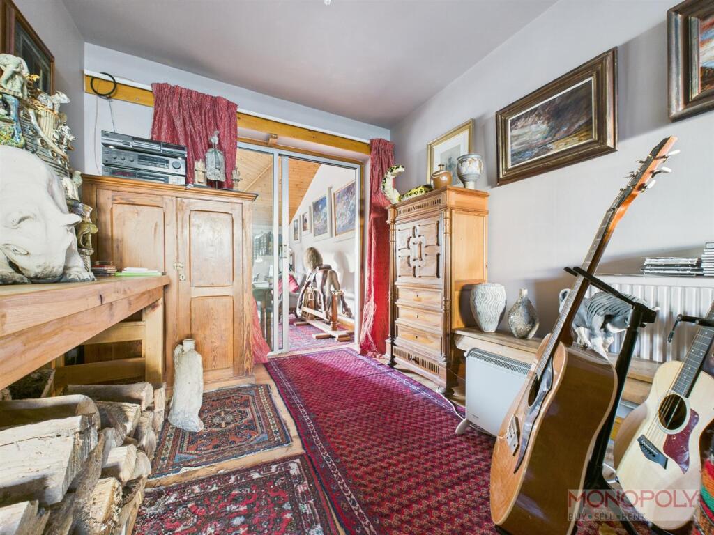 Ffordd Estyn, Wrexham