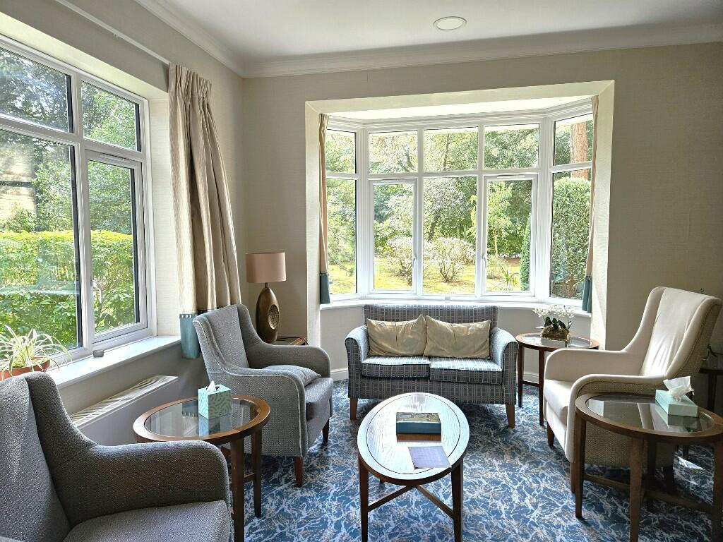 Owners' Lounge