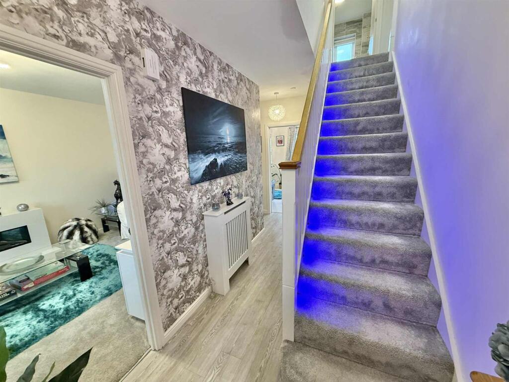hallway.jpg