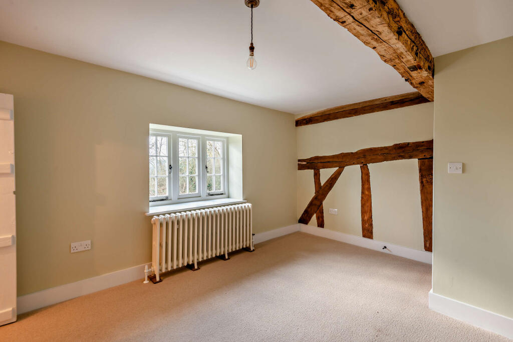 8636274interior20800