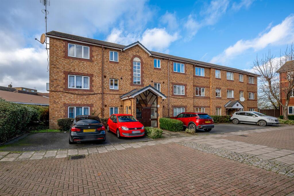 Pullman Place, London