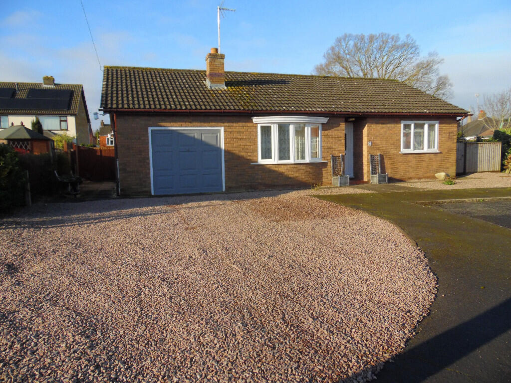 FRONT &amp; DRIVEWAY