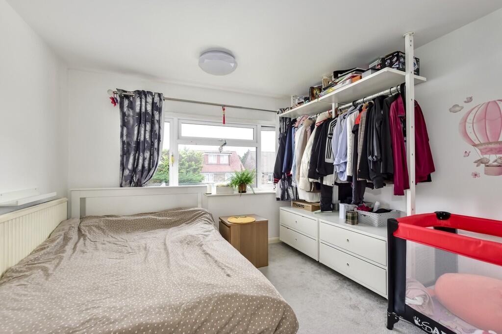 7 rother - bedroo...