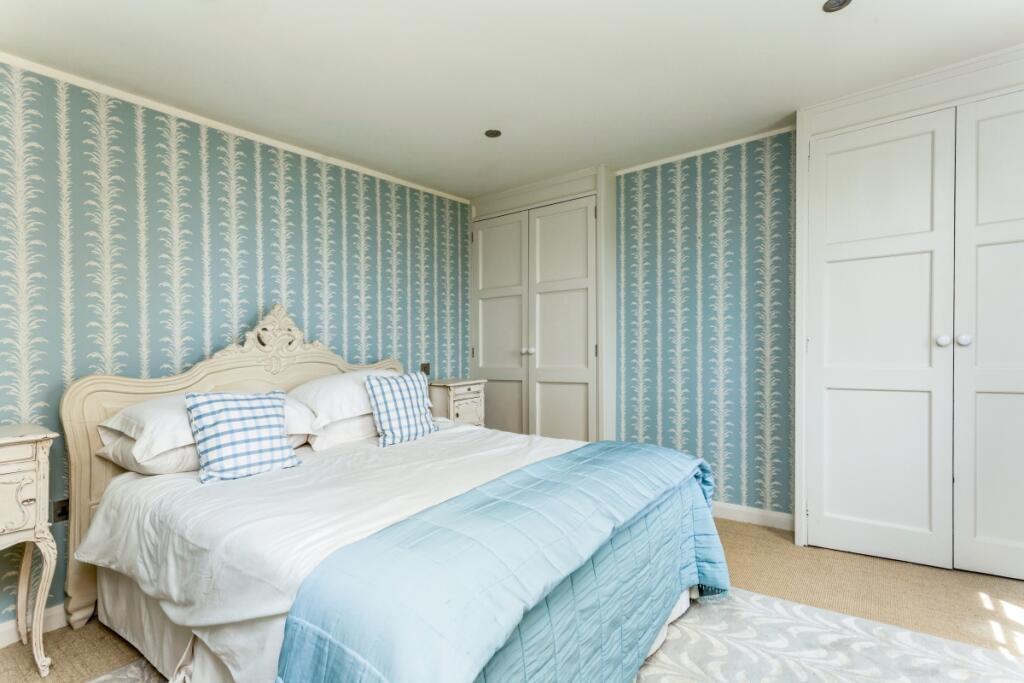 Rushbury Cottage ...