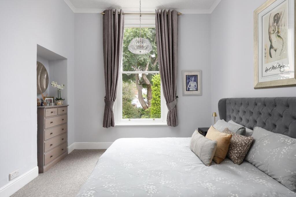 1 Redland Court 33.JPG