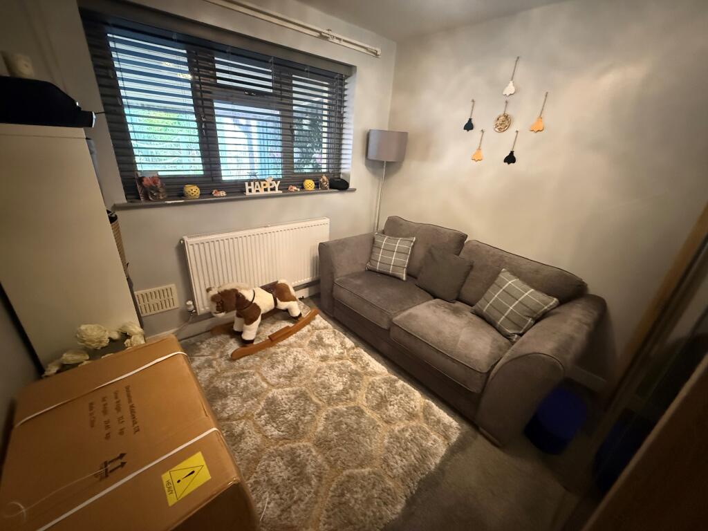 bedroom2