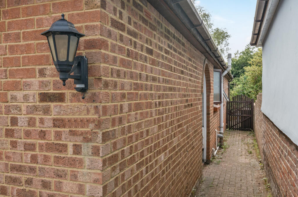 1327549-13-68873b...