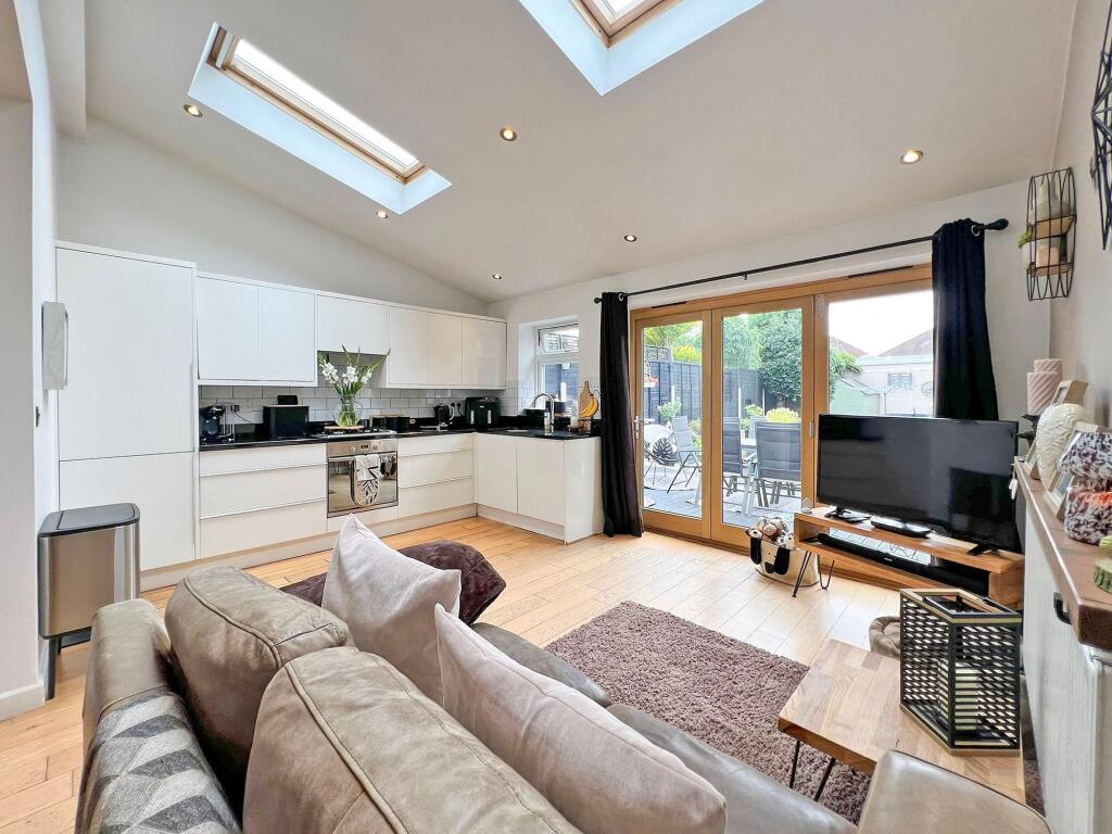 Open Plan Kitchen/Living/Diner