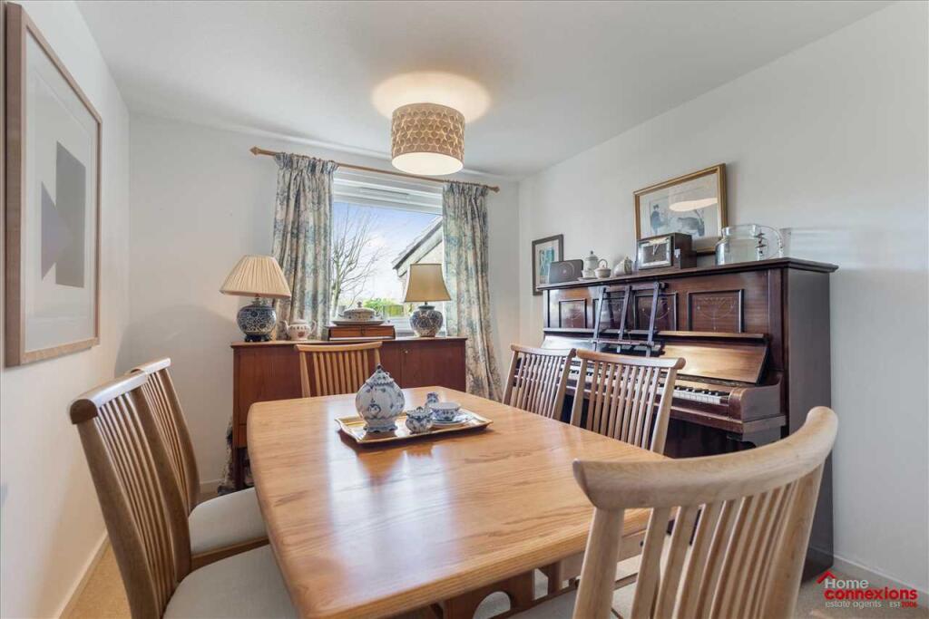 Dining / Bedroom
