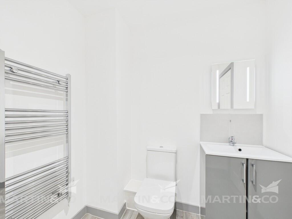 CAM02406G0-PR0417...