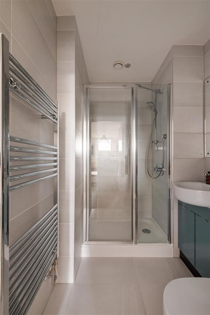 Britains Apartments 27 Sutherland Road, E17