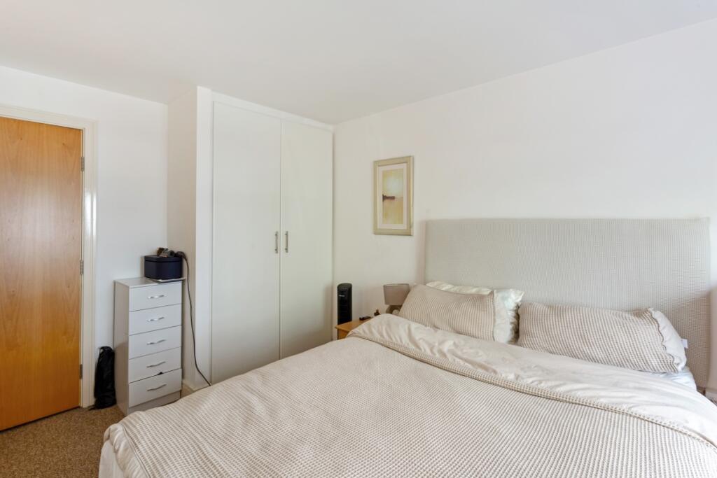 Bedroom (2)