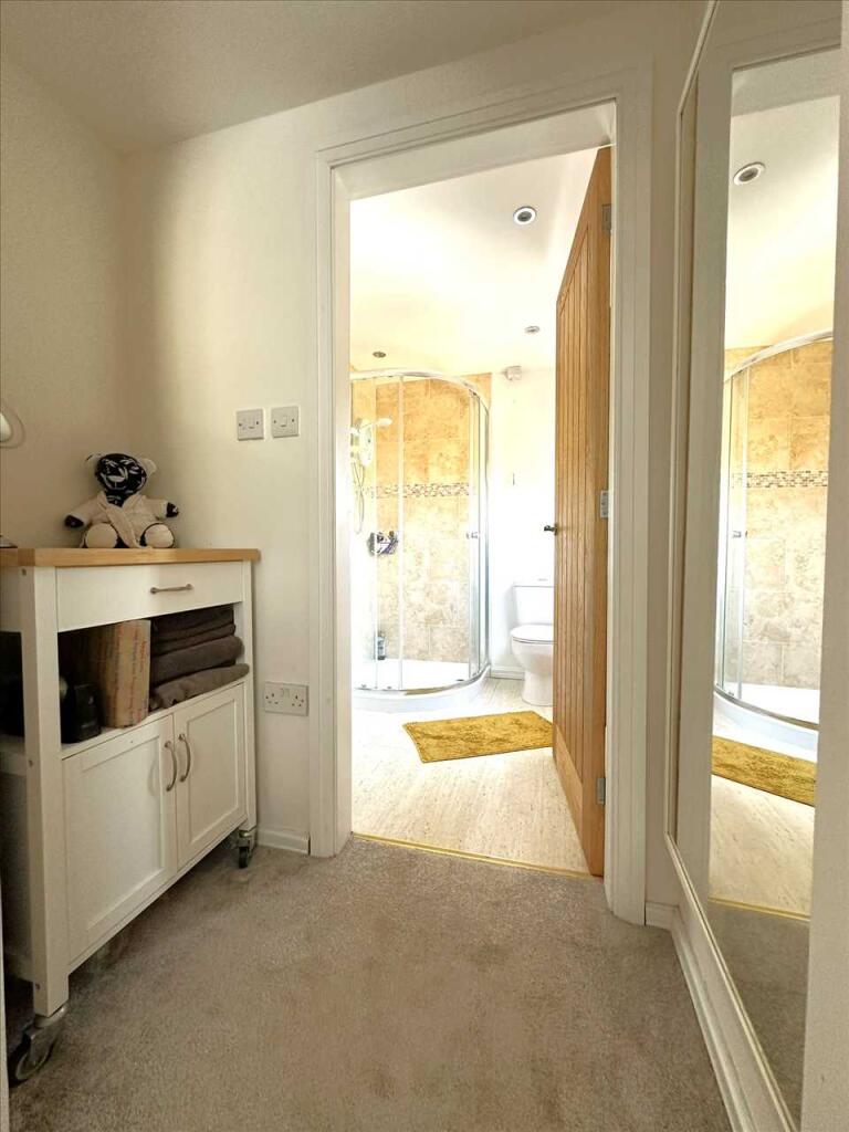 Ensuite Shower Room