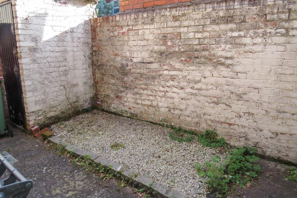 33 Lovat Road, Preston, PR1 6DP