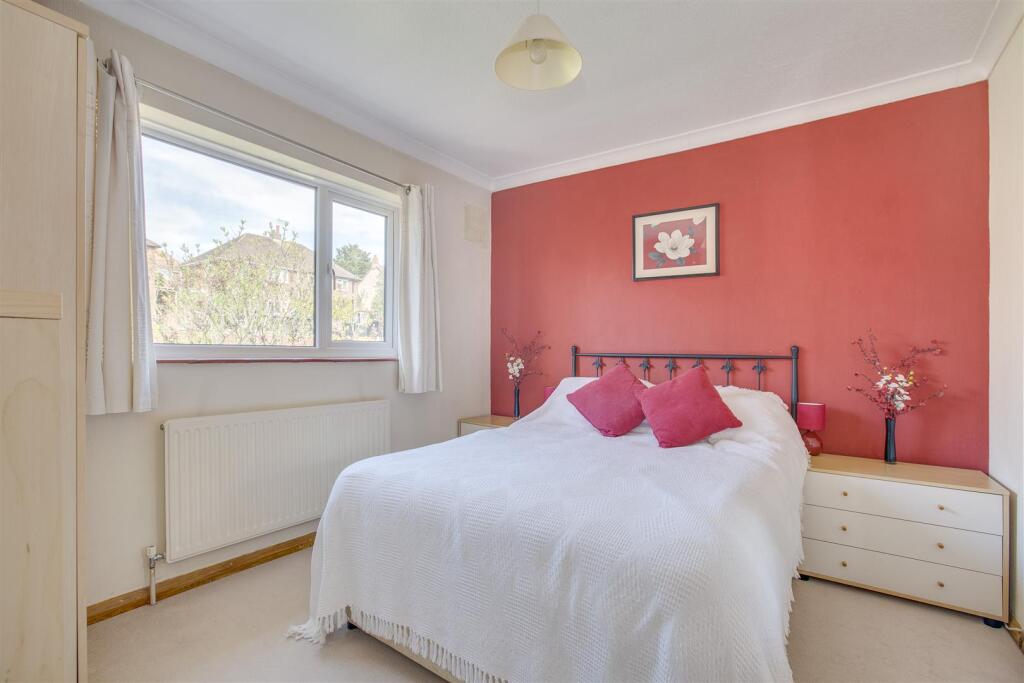 7 Hunt Road, HP13 7RE-1.jpg