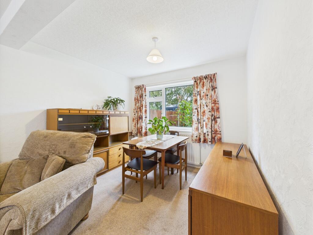 CAM04825G0-PR0119-STILL003