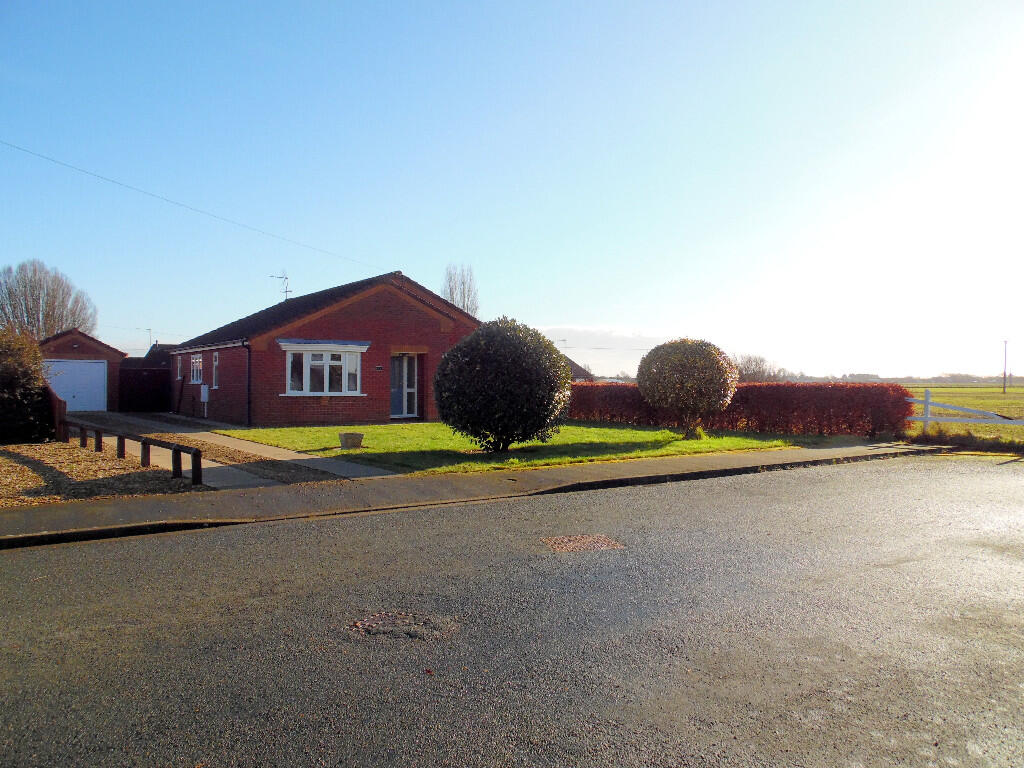 FRONT &amp; STREET VIEW
